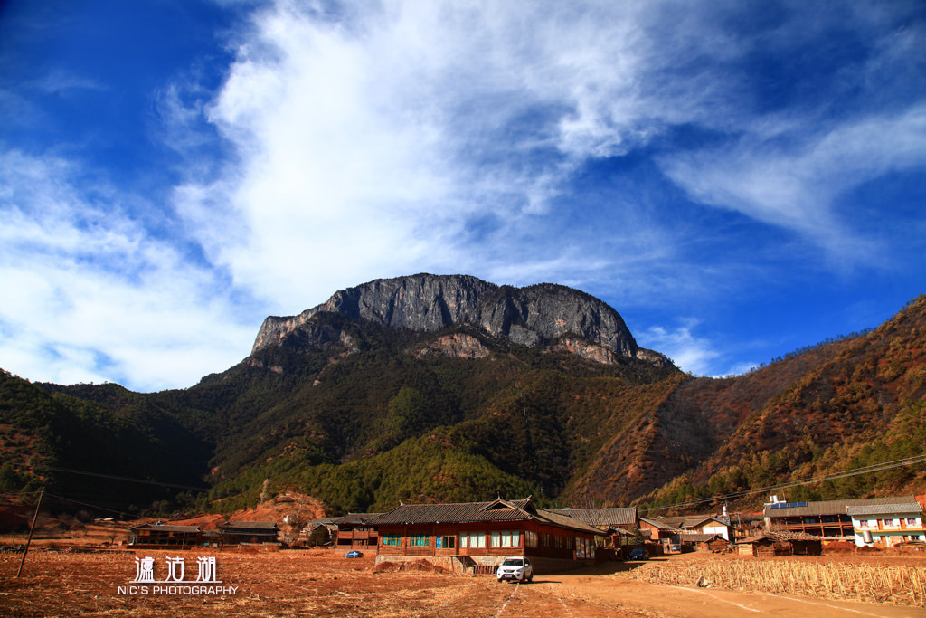 格姆女神山